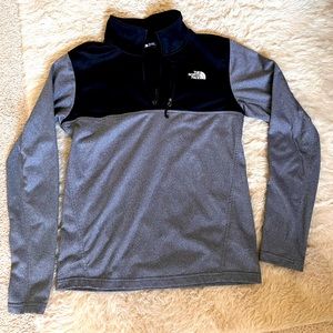 North Face Men’s Long Sleeve Pullover